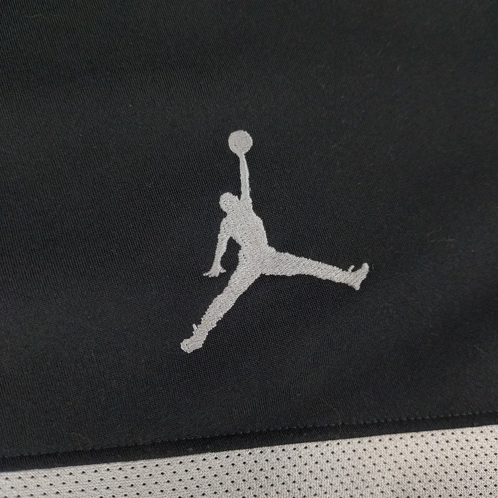 Jordan Mens Track Jacket Black Full Zip Mock Neck Jumpman Logo Size Medium‎